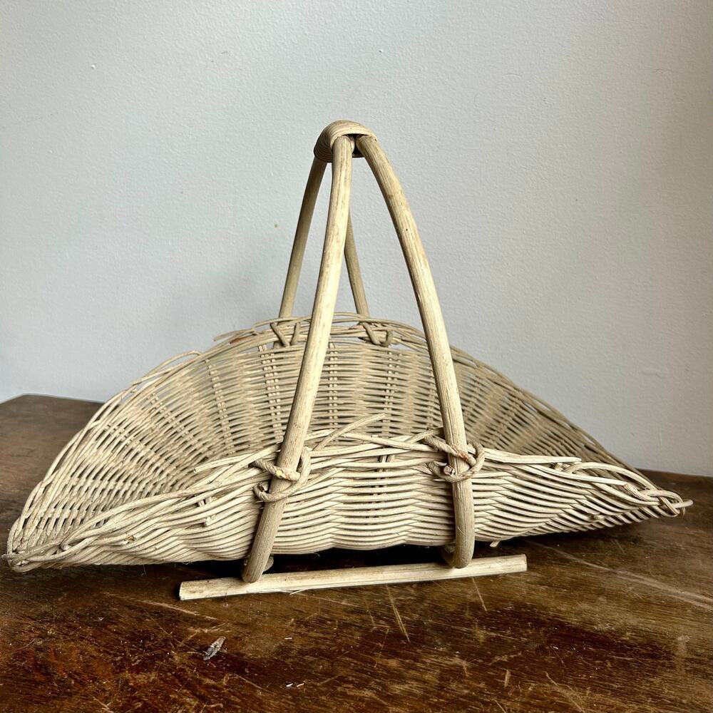 Vintage Painted Gathering Basket | Vintage Herb Flower Garden Basket Cottagecore